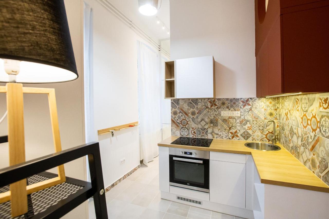Apartment Flat Of The Paul Street Boys *